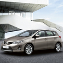 Toyota Releases More Details on New Verso and Auris