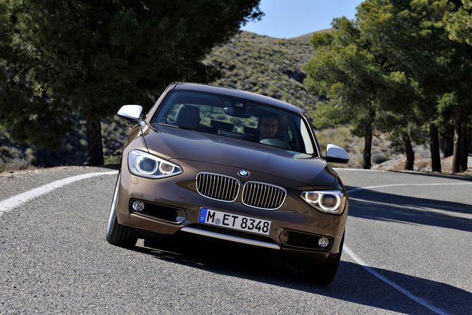 BMW 118i AT