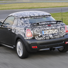 MINI shows-off camouflaged future Coupé model