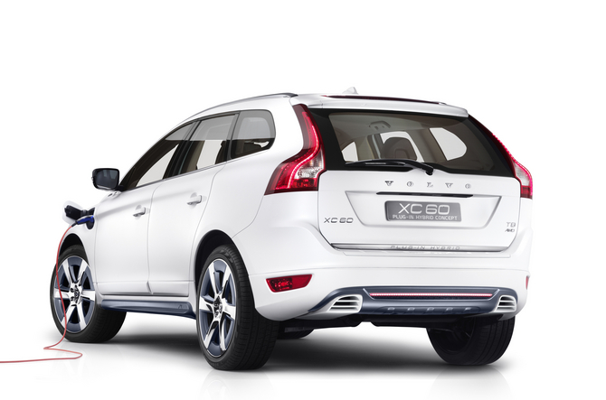 Volvo XC60 Plug-in Hybrid to be Revealed in Detriot