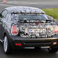 MINI shows-off camouflaged future Coupé model