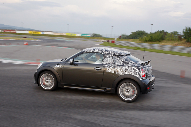 MINI shows-off camouflaged future Coupé model