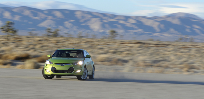 Hyundai unveils the 2012 Veloster in Detroit