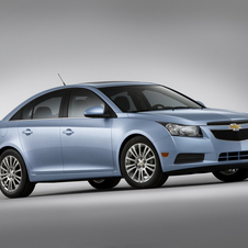 Chevrolet launches Cruze Eco version in New York