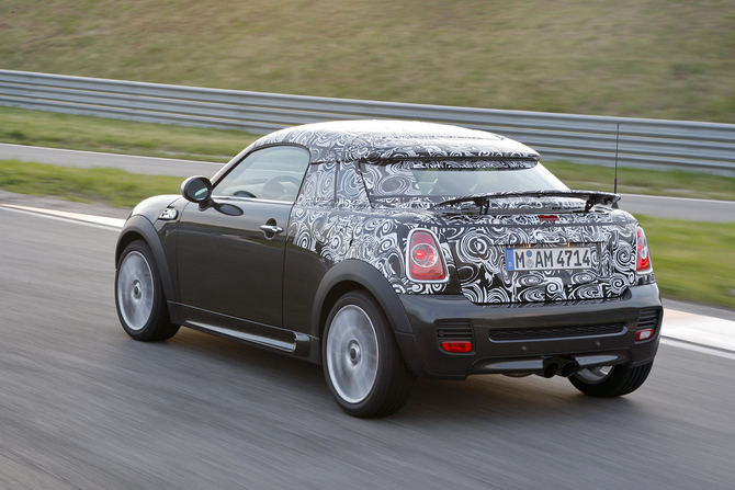 MINI shows-off camouflaged future Coupé model