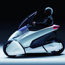 Honda 3R-C: concept vehicle predicting the future