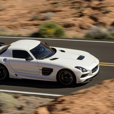 Le SLS AMG Coupé Black Series atteint les 100 km/h en 3,6 secondes