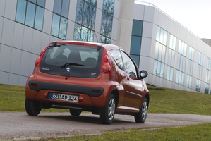 Peugeot 107 Hatchback 1.0 Envy