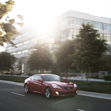 Hyundai Genesis Coupé 3.8 R-Spec Manual