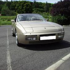 Porsche 944 Turbo