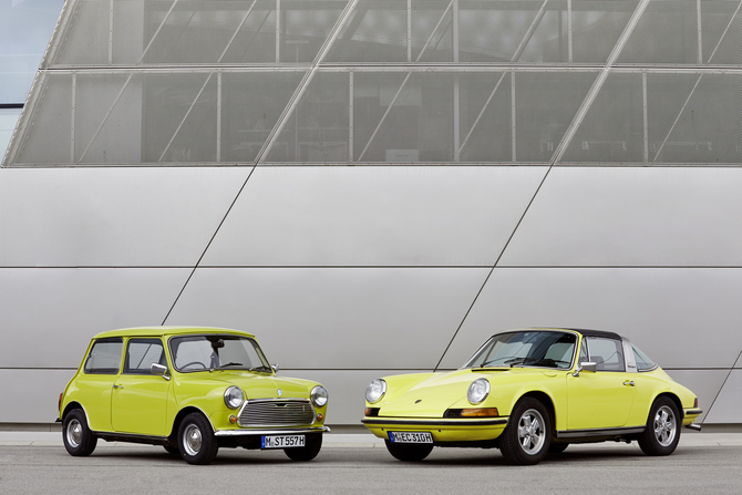 O Mini foi lançado em 1959 e o Porsche 911 em 1963