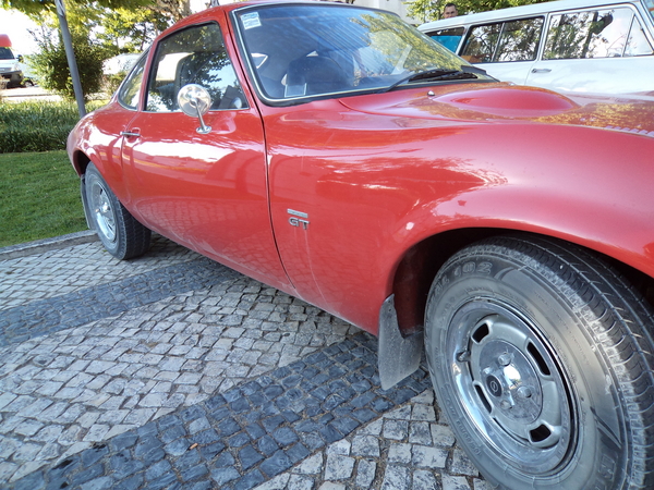 Opel GT 1900