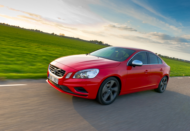 Volvo S60 3.0 T6 R-Design AT