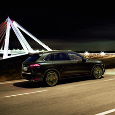 Porsche reveals new Cayenne