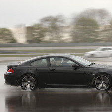 Astronauts experience the BMW universe