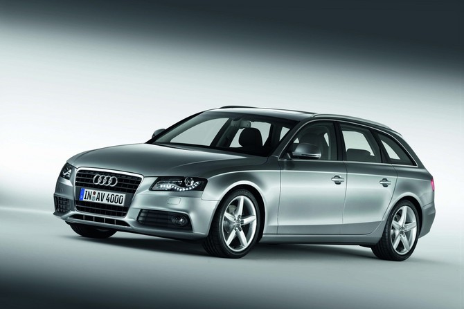 Audi A4 Avant 2.0 TDI Attraction quattro