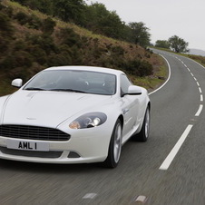 Refreshed DB9 presented by Aston Martin