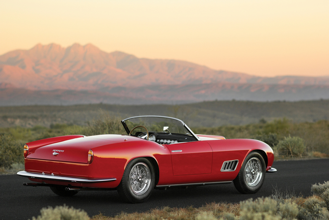 Ferrari 250 GT LWB California Spider