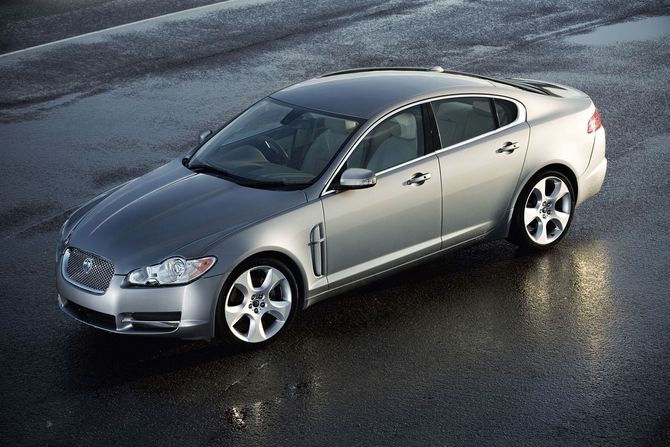 Jaguar XF 4.2