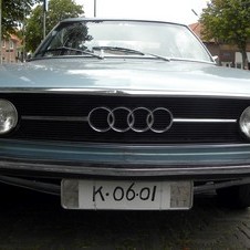 Audi 100 Coupé S