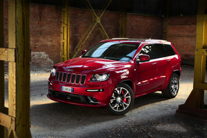 Jeep Grand Cherokee SRT