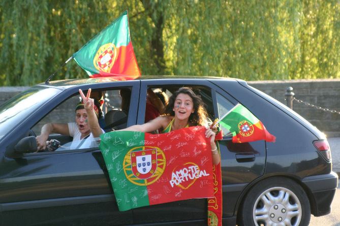 Como decorar o carro para o Europeu!