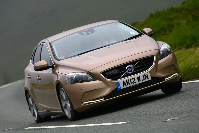 Volvo V40 D4 Summum