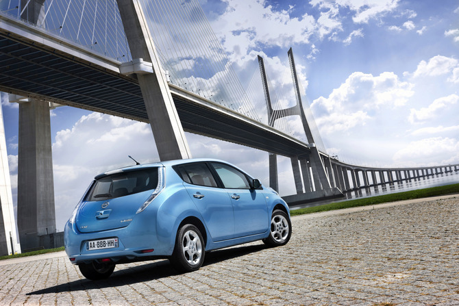 Nissan Leaf