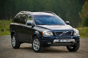 Volvo celebrates XC90