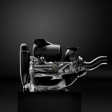 O motor da Renault não mostra tanto quanto o da Mercedes