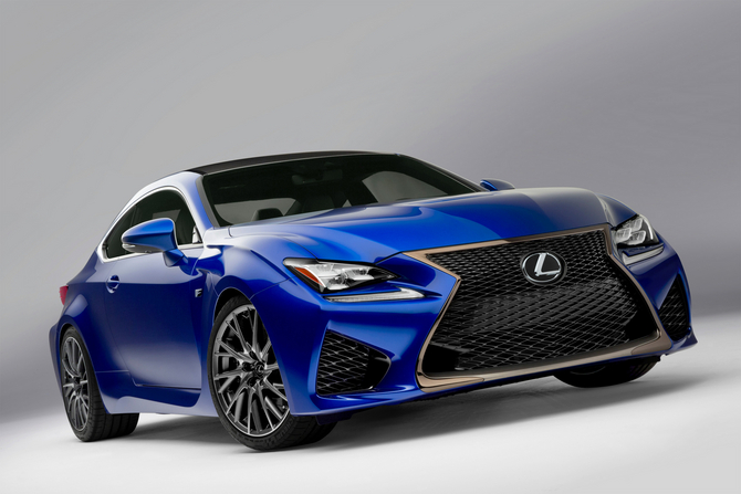 Lexus ainda não revelou a potência oficial do novo V8