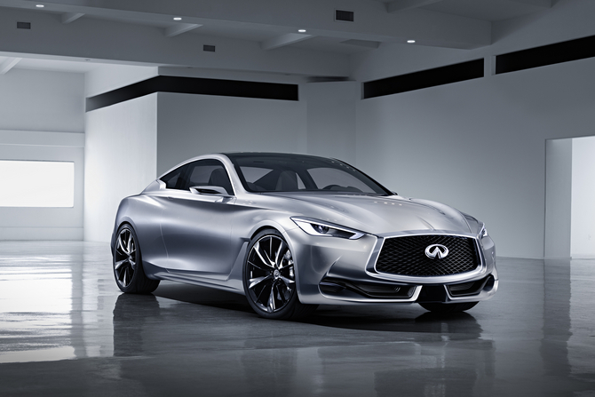 Design du Q60 inspirée par le Q80 Inspiration et le Q50 Eau Rouge