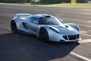 Video of the 1200hp Hennessey Venom GT as Driven by Jay Leno