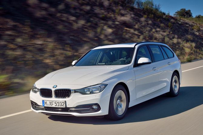 BMW 320d EfficientDynamics Touring