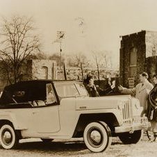 Willys Jeepster