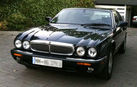 Jaguar XJ8