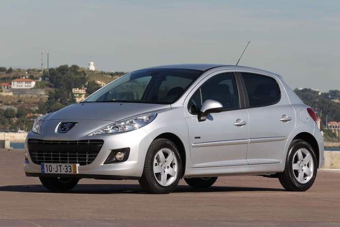 Peugeot 207 Hatchback 1.6 HDi Sportium