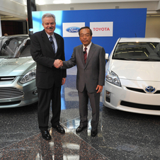 Ford and Toyota to Team Up on Hybrid Technology