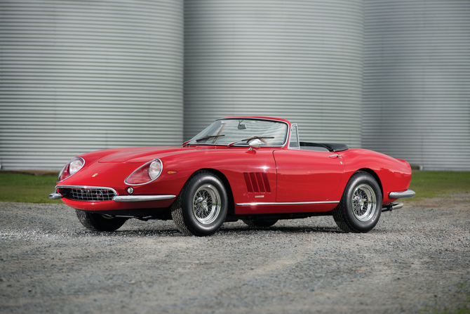 Ferrari 275 GTS/4 Spider NART