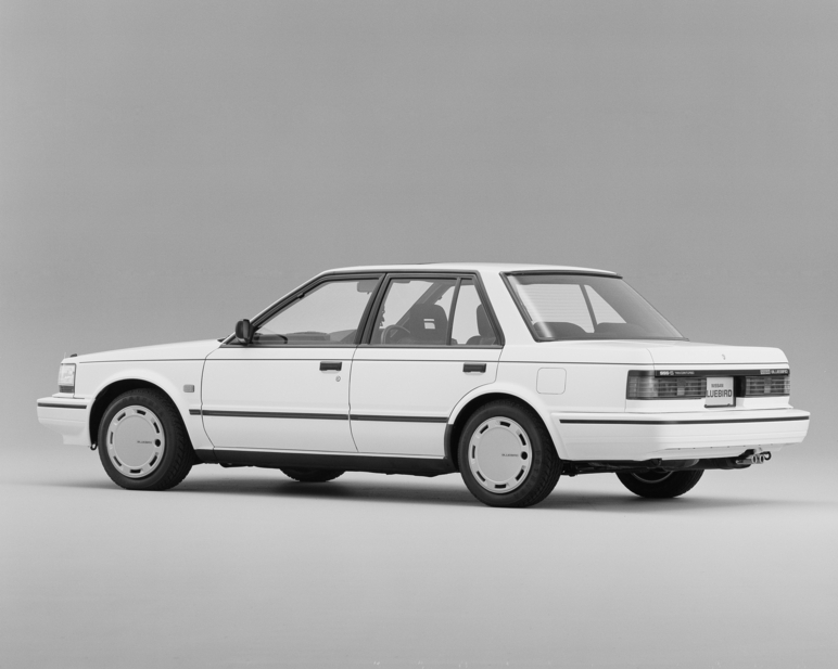 Nissan Bluebird Sedan 1800Twincam Turbo SSS-S