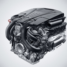 Mercedes-Benz presents new V8 and V6 engines