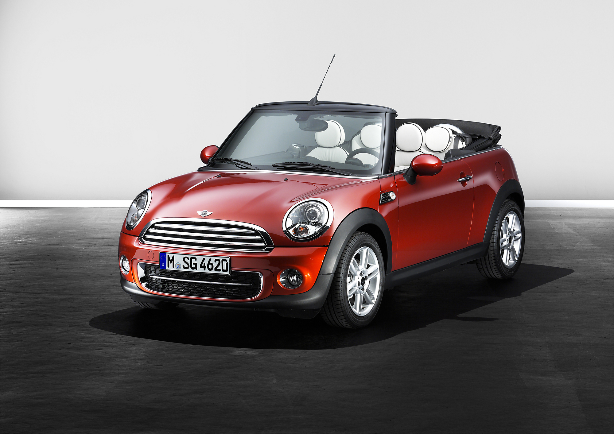 Mini Bmw Mini Slideshow Autoviva Com