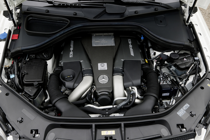 The 5.5l, twin-turbo V8 pumps out 557hp