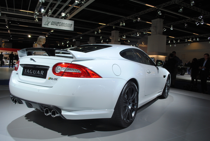 Jaguar announces Geneva debut of all-new XKR-S