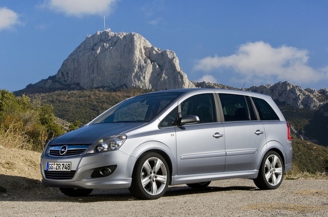 Opel Zafira 1.9 CDTI