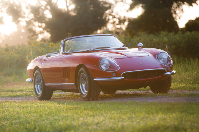 Ferrari 275 GTS/4 Spider NART