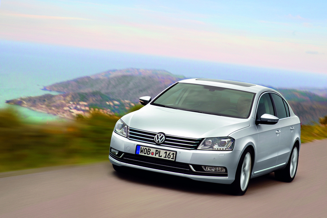 Volkswagen Passat 2.0 TDI DSG 170 Sportline