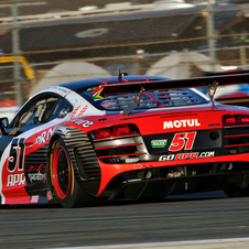 Ford and Porsche Dominate 24 Hours of Daytona