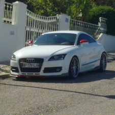 AUDI TT RS