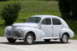 Peugeot 203 Saloon